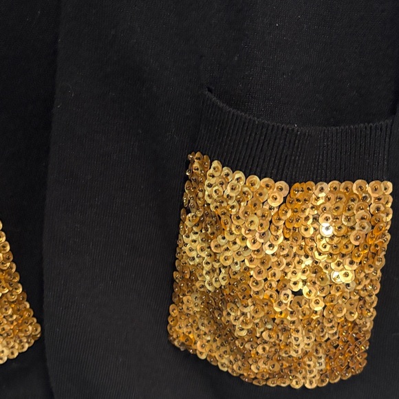 Design History Black Knit Top with Subtle Trim - Picture 3 of 5